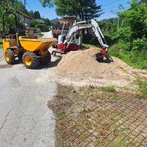 ZDP Peterlin, Anže Peterlin s.p. - urejanje okolice, odvoz materiala, polaganje tlakovcev, izkop gradbene jame, zidarske storitve, rušitvena dela - 13