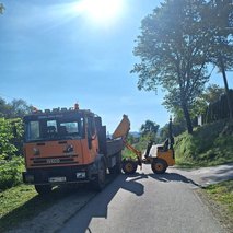 ZDP Peterlin, Anže Peterlin s.p. - urejanje okolice, odvoz materiala, polaganje tlakovcev, izkop gradbene jame, zidarske storitve, rušitvena dela - 12