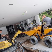 Zemeljska gradbena dela Matjaž Oprčkal s.p. - odvoz materiala, prevoz blaga, urejanje okolice, visokotlačno čiščenje, polaganje tlakovcev - 2