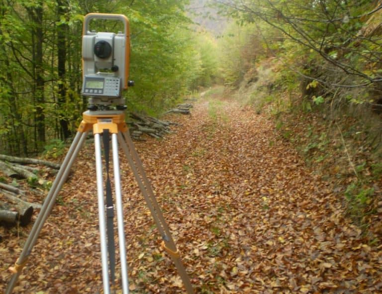 Geodetske Storitve: Cenik In Povprečne Cene Geodeta - Omisli.si/geodeta